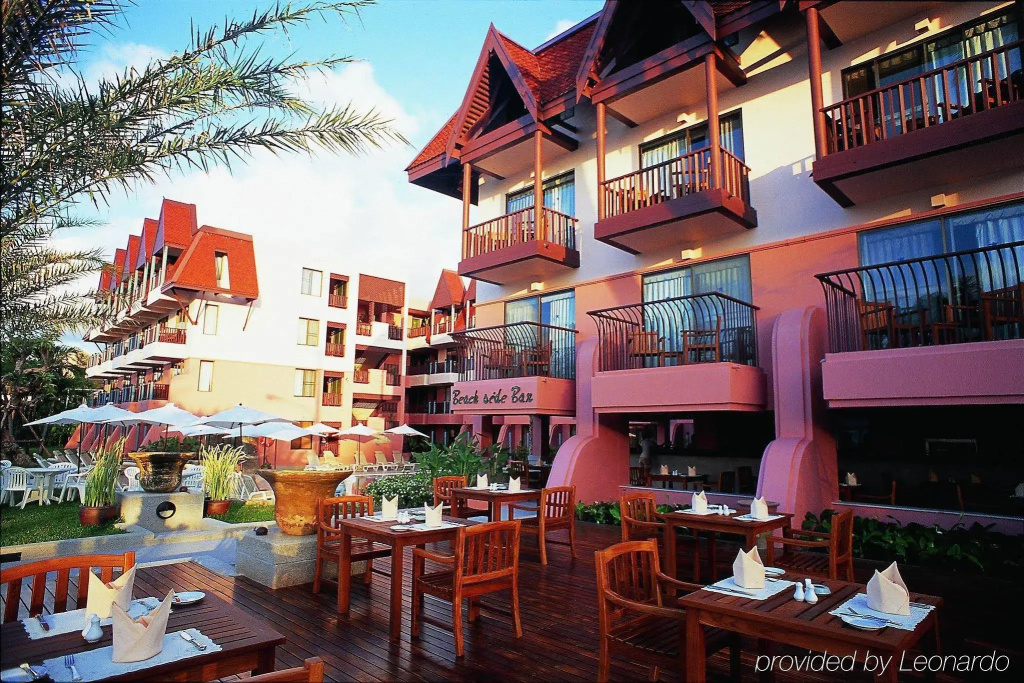 Seaview Patong Hotel