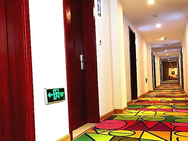 Shell Rizhao Donggang Area Taoge Town Bus Station Hotel