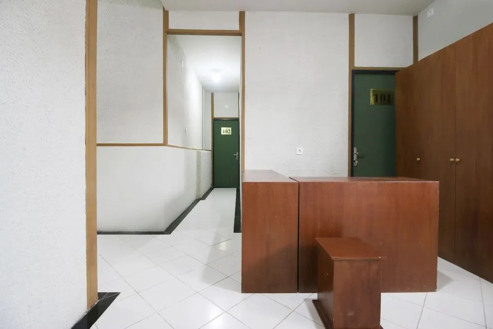 Airy Eco Penjaringan Pluit Timur Raya 11B Jakarta