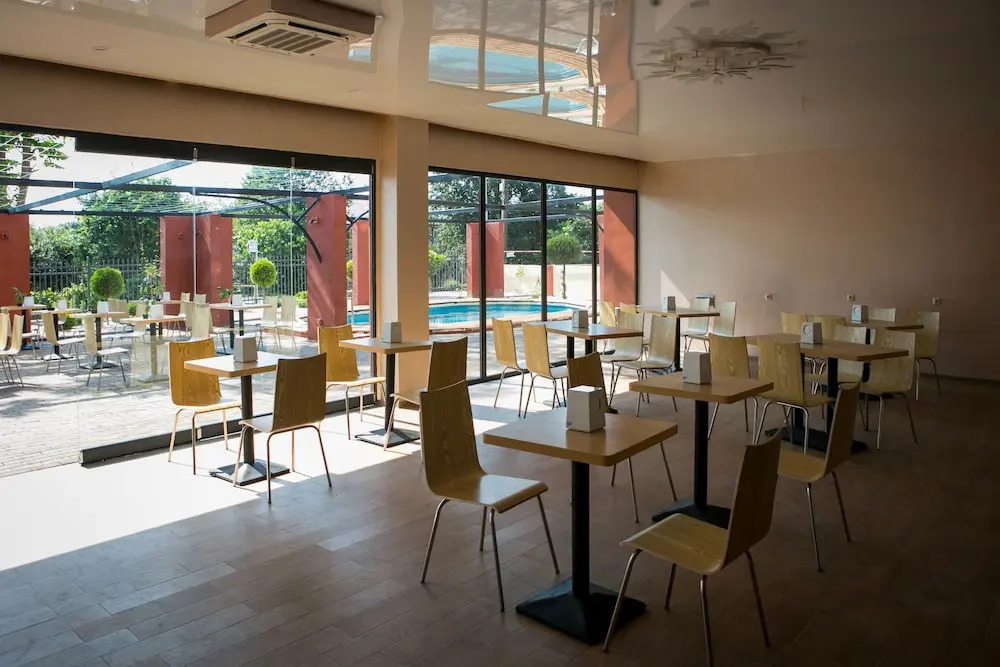 Hotel Roca