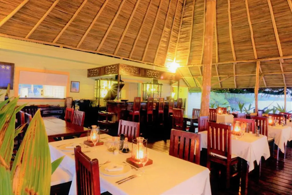 Punta Caracol Acqua Lodge
