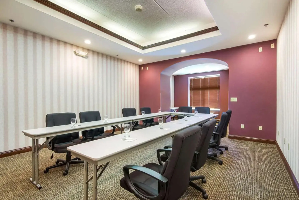Ramada Ithaca