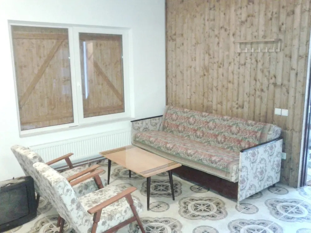 House With 4 Bedrooms in Mari?el, With Furnished Terrace