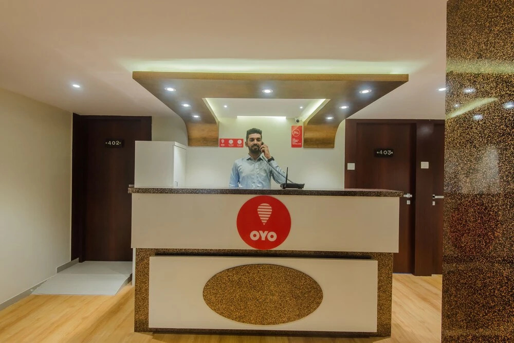 OYO 10019 Malad Residency
