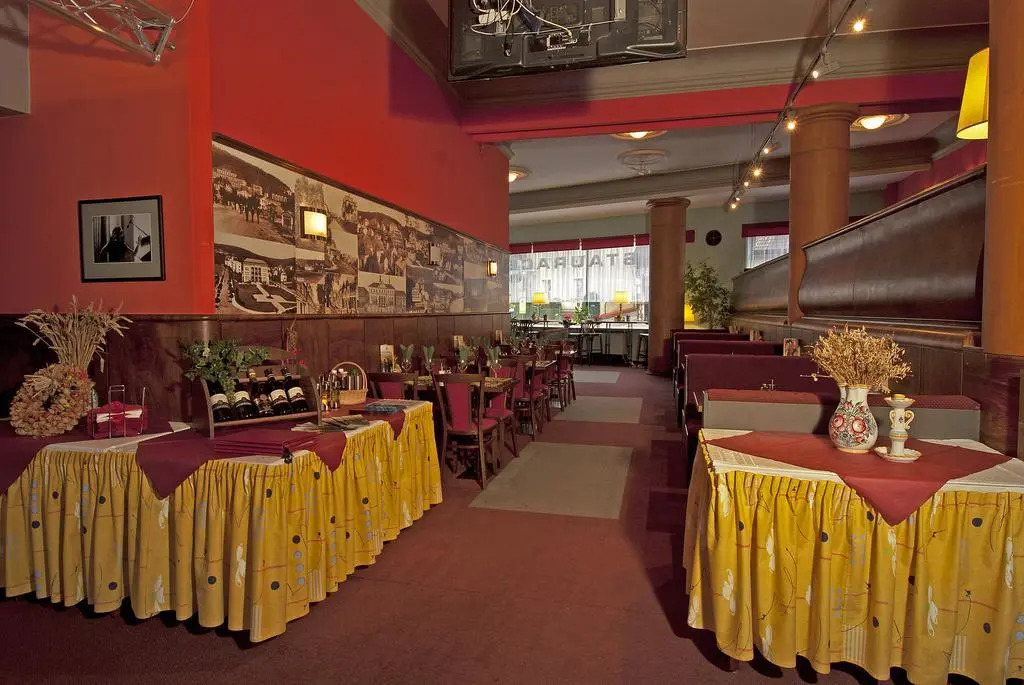 Hotel Krystal