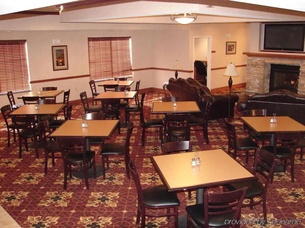 Holiday Inn Express & Suites Ft Collins by IHG
