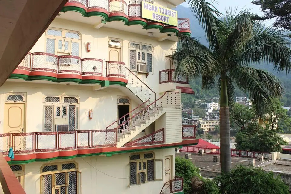Nigah Tourist Resort