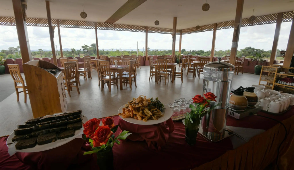 Bagan Emerald Hotel