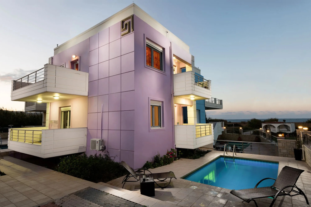 Kronos Villas