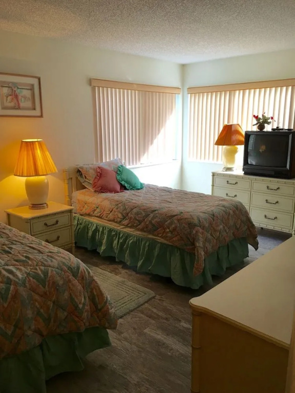 Sea Woods 2bdrm Villa 4350