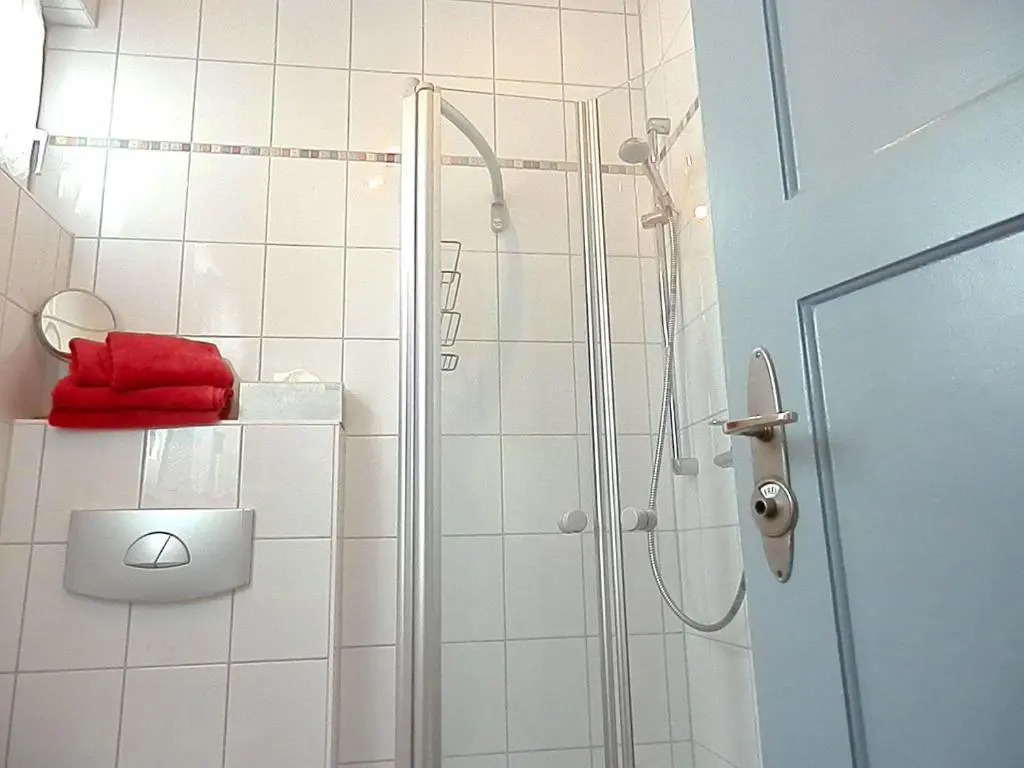 Gästezimmer / Weingut Peter
