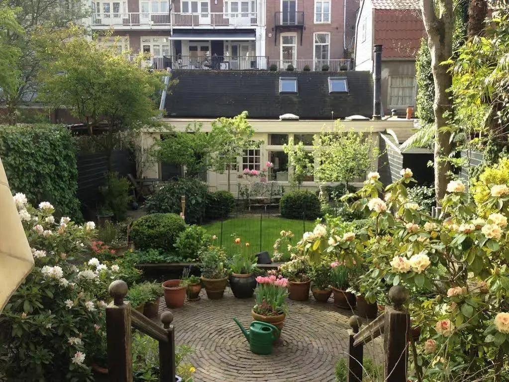 Vondelparkmuseum B&B