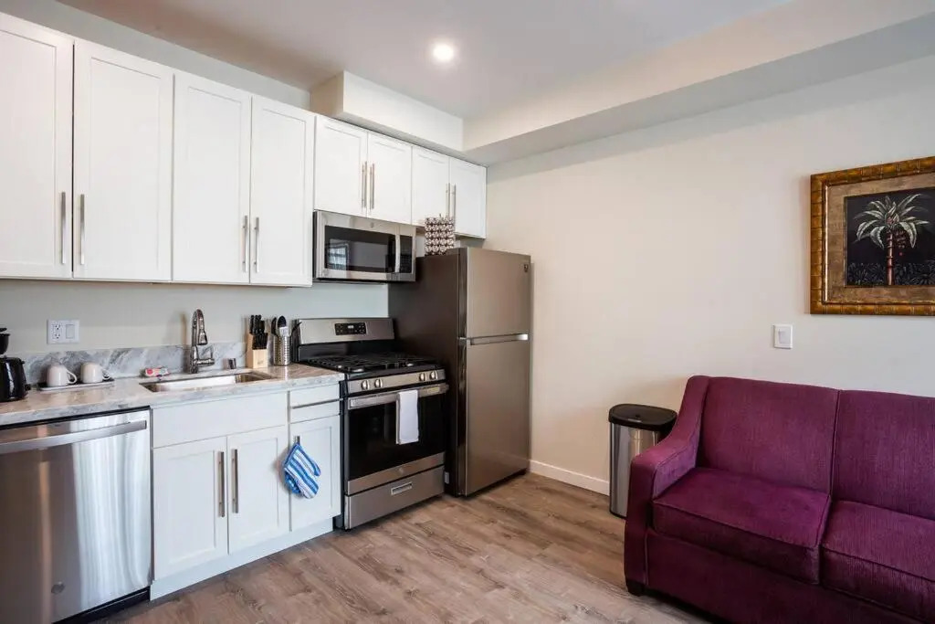 Spacious 1 Bedroom Apartment in Heart of San Diego