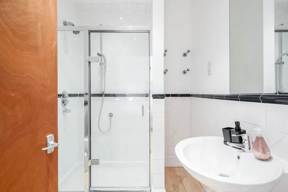 Nevern sq 2 Bed 2 Bath Cromwell