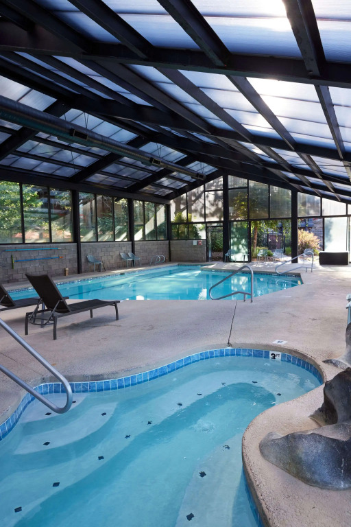 Riverhouse Lodge