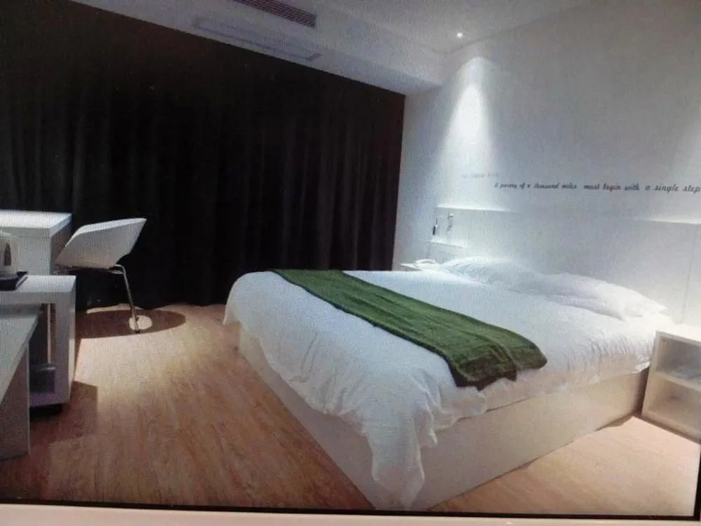 Motel 168 Yancheng Kaifang Avenue Zhaoshangchang Branch