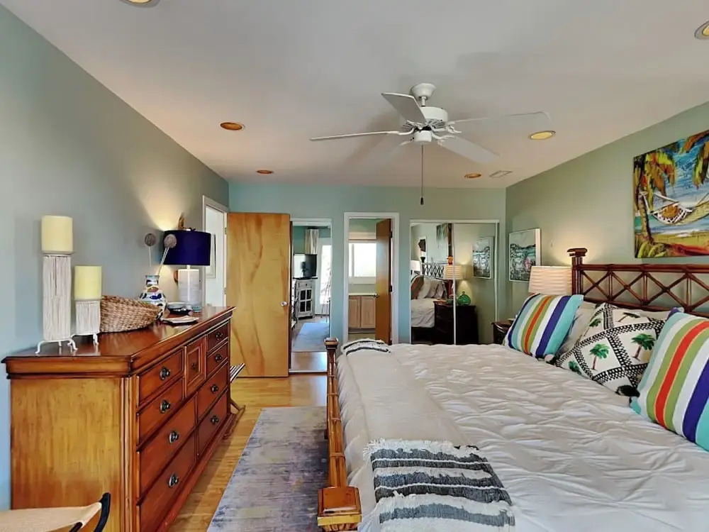 The Shell Collector by Topsail Realty