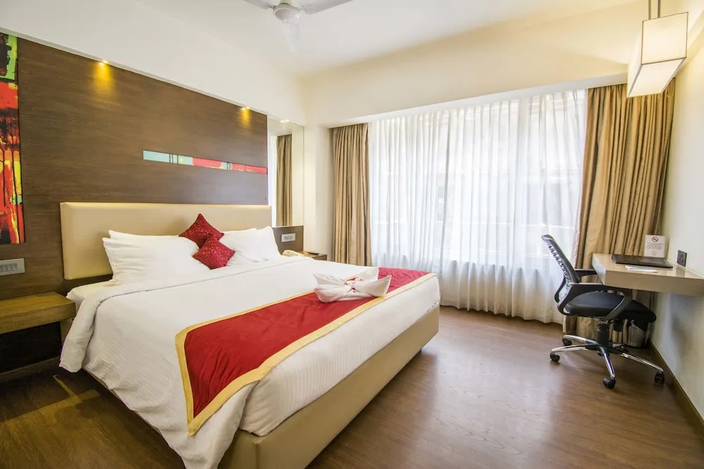 V Hotel