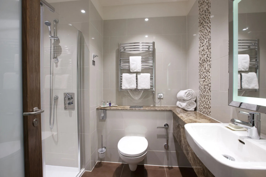 Wivenhoe House Hotel