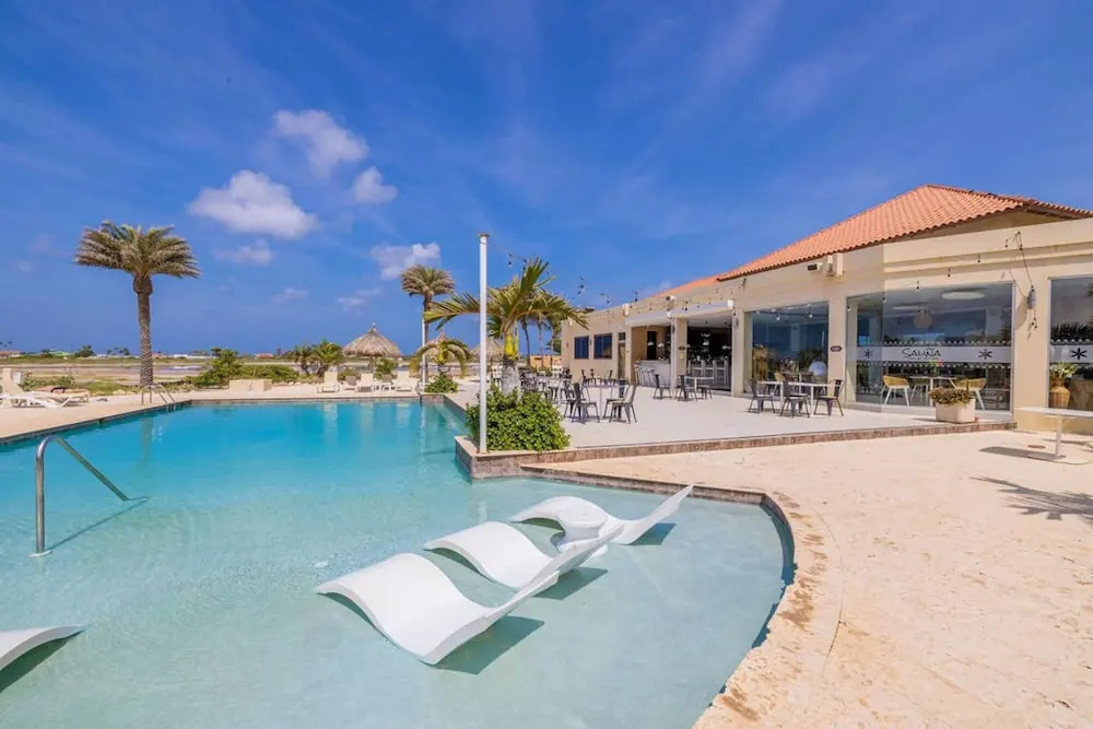 Amazing 4br3 5BA Villa w Private Pool Goldcoast
