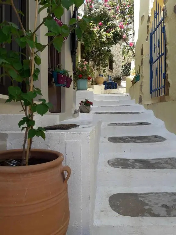 Tsiboulas Cretan Cottage