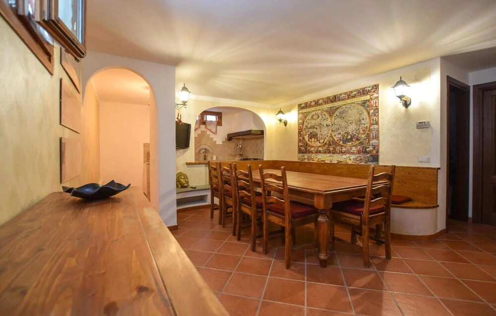 Gorgeous Home In Massarosa With Wifi