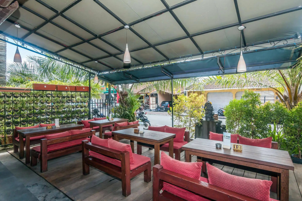 ZEN Rooms Sanur Danau Toba
