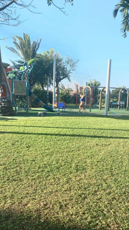 יולי גולף