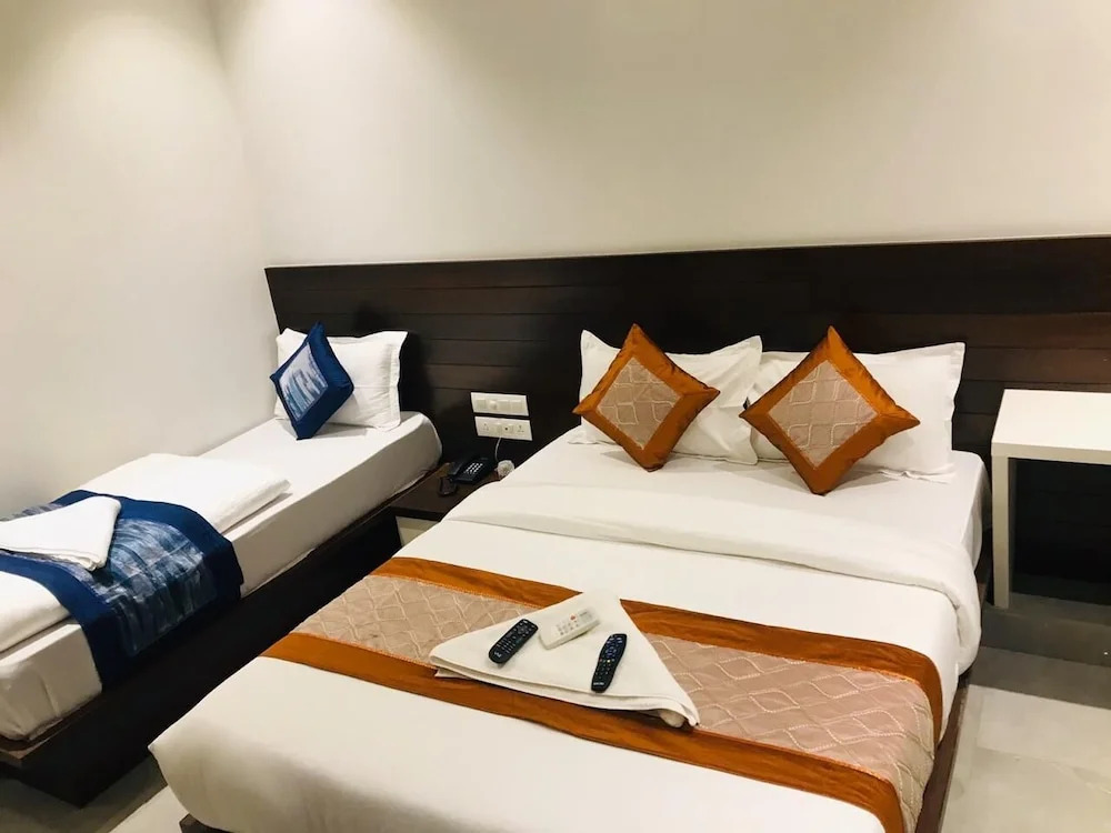 Hotel Flora Suites - Fort