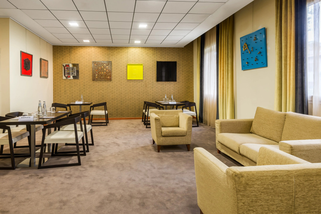Crowne Plaza Venice East by IHG