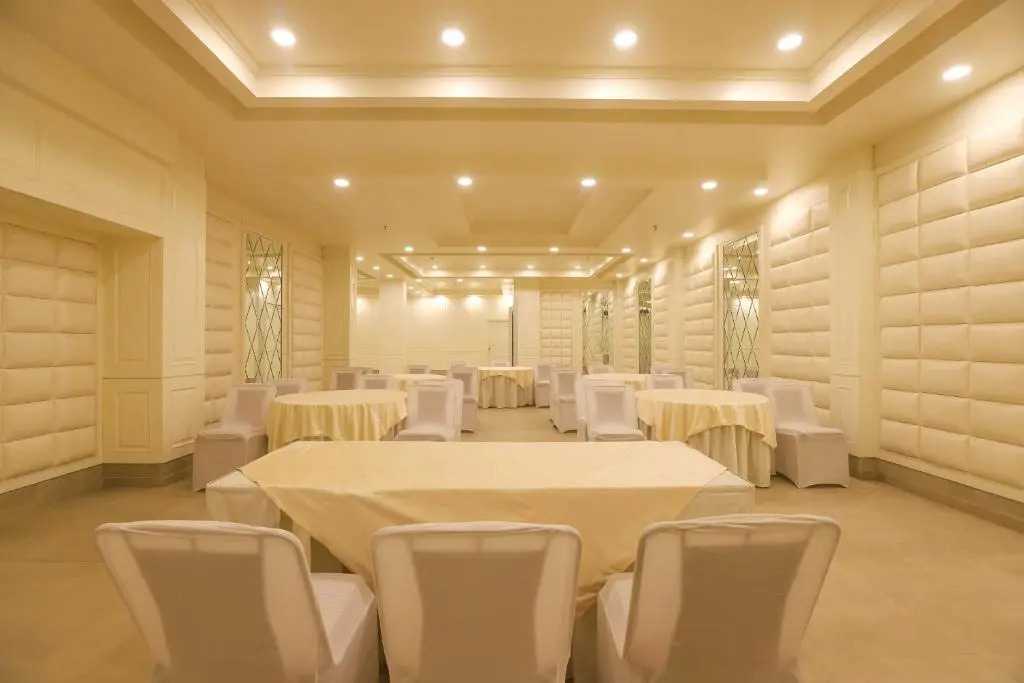 Hotel Magenta