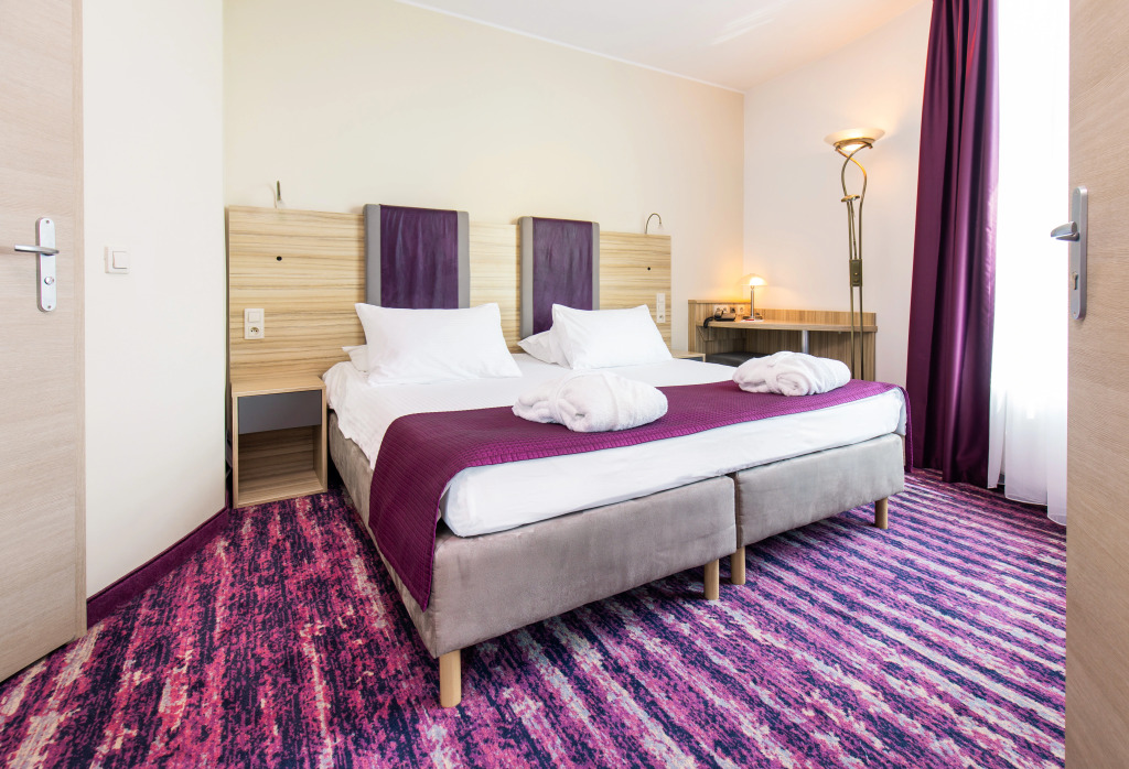 Galaxy Hotel
