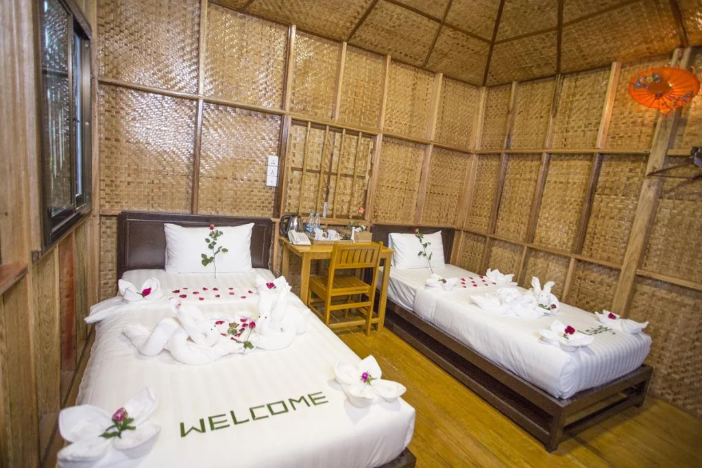 JL Lodge Ngwe Saung