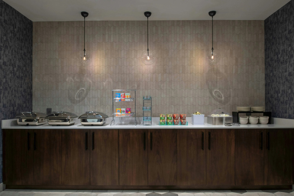 Fairfield by Marriott Inn & Suites Boston Medford