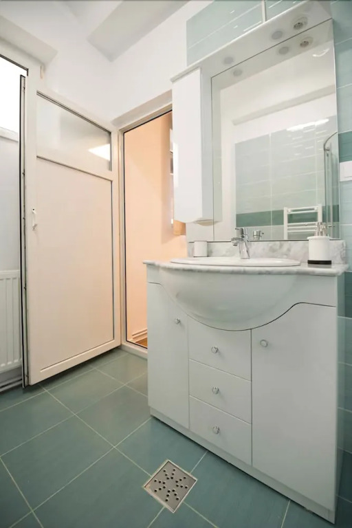 Apartment Batistei near Old Town