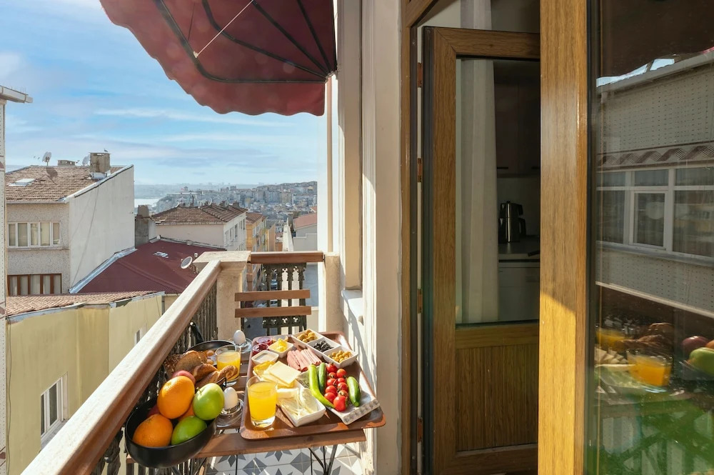 OPera Okanlı Suites