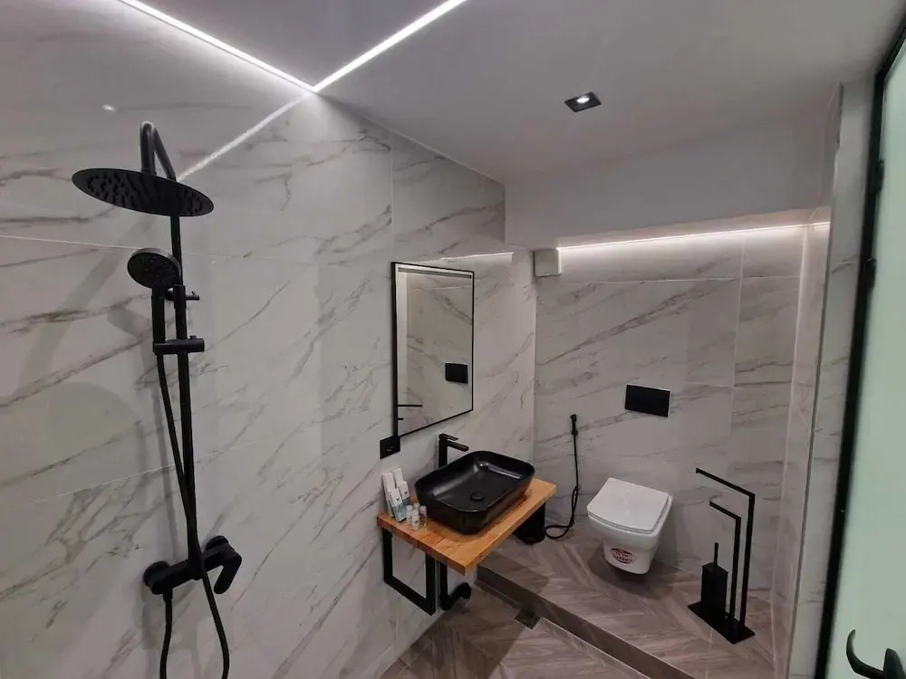 Tirana Room Rentals
