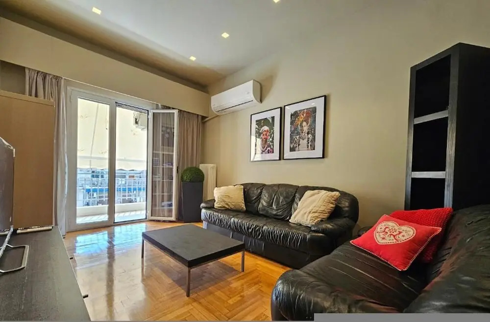 J G Luxury Apartment - Athens Town