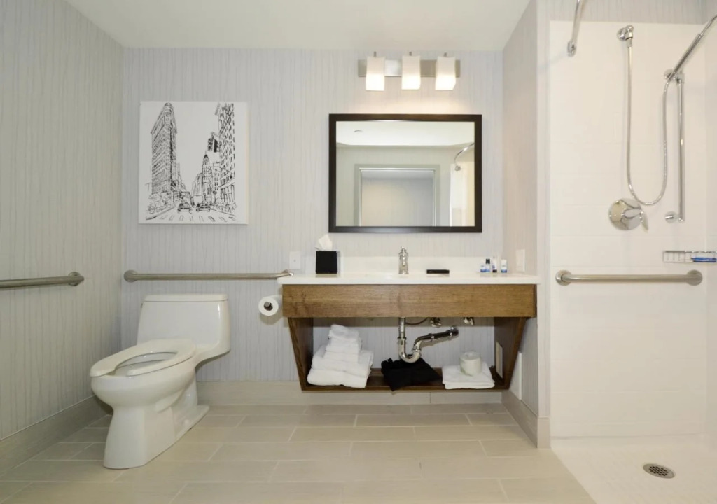 LaGuardia Airport Hotel Queens