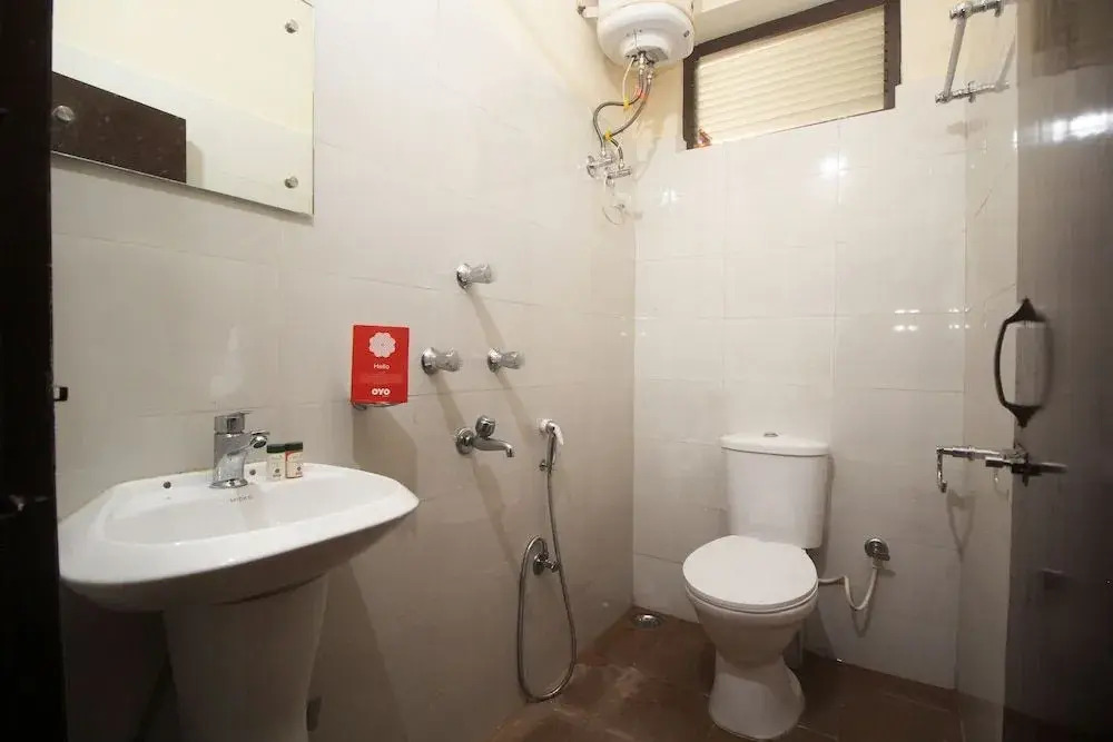 Capital O 9686 Hotel Shantiniketan