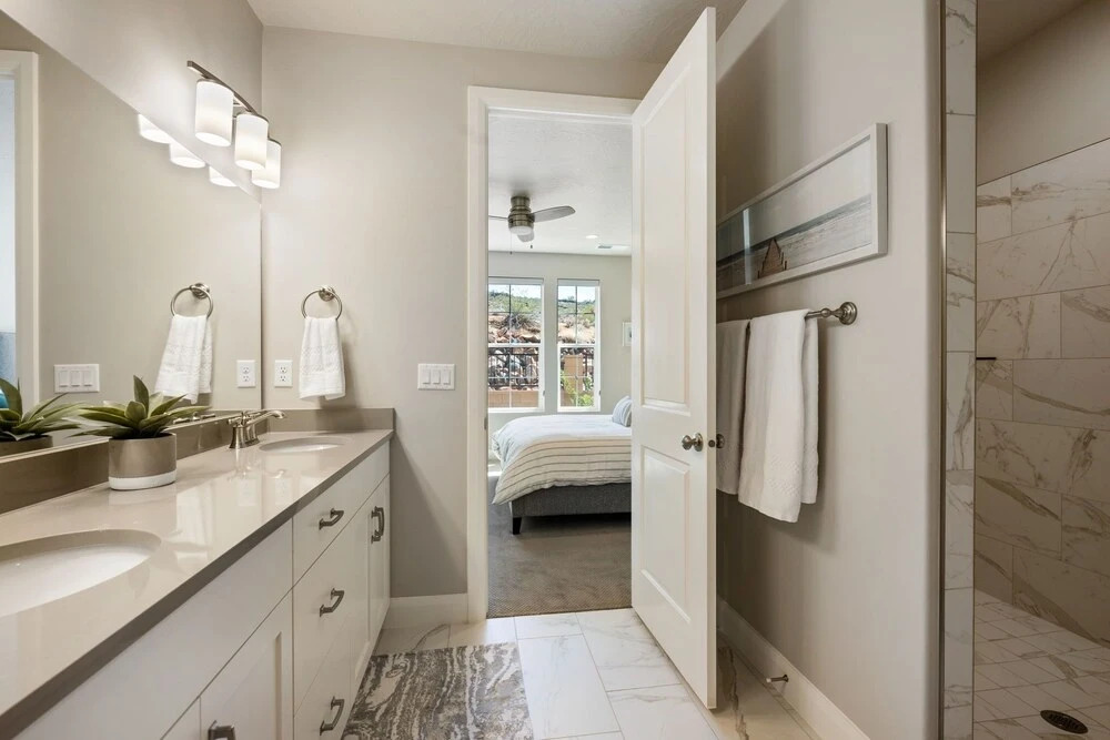 Sunnyside Retreat at Escondido townhouse