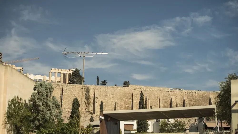 Elegant apartment under Acropolis