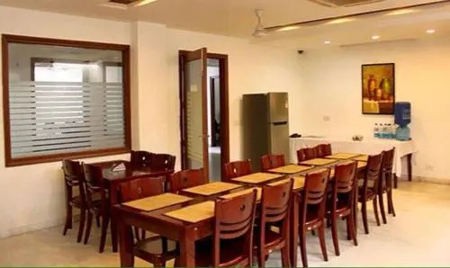 Mint Sarojville Suites