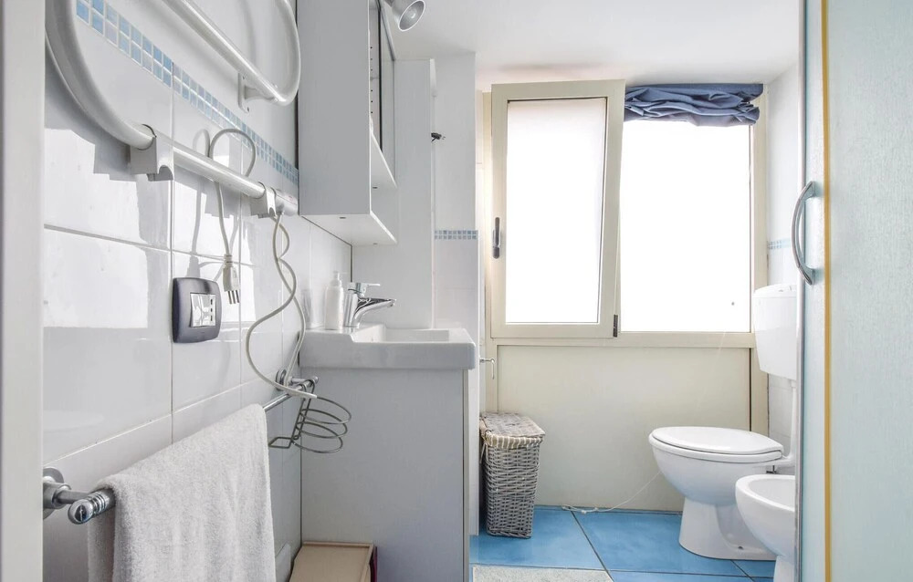 Beautiful Apartment in Capo D'orlando With 4 Bedrooms and Wifi