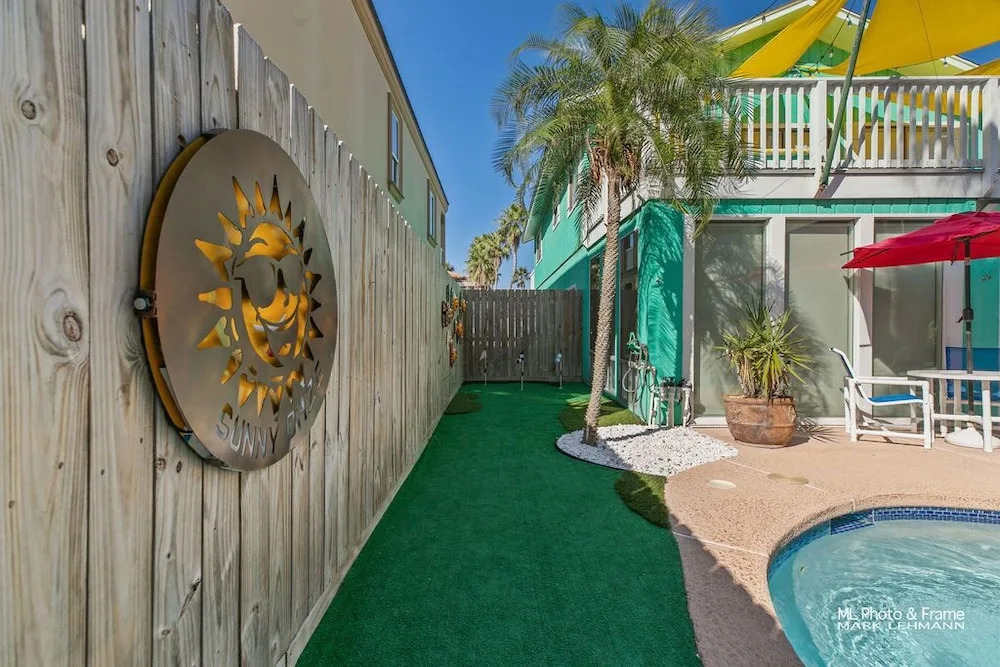 Sunny Daze by South Padre Resort Rentals