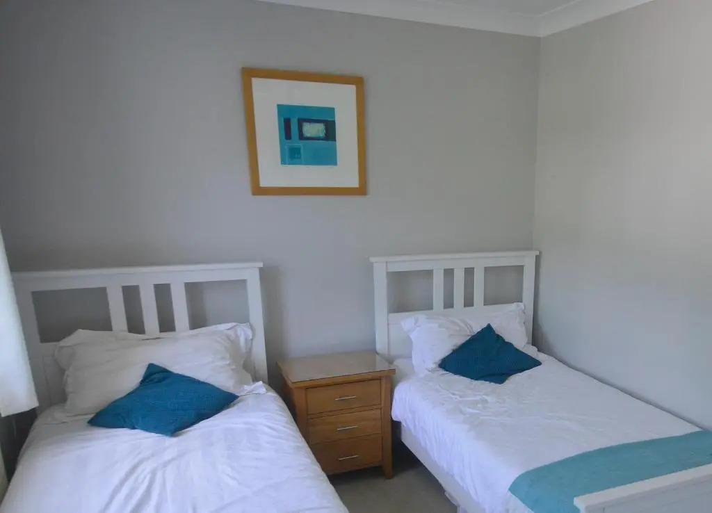 TorquayTownhouse with Hot Tub 200m from Beach