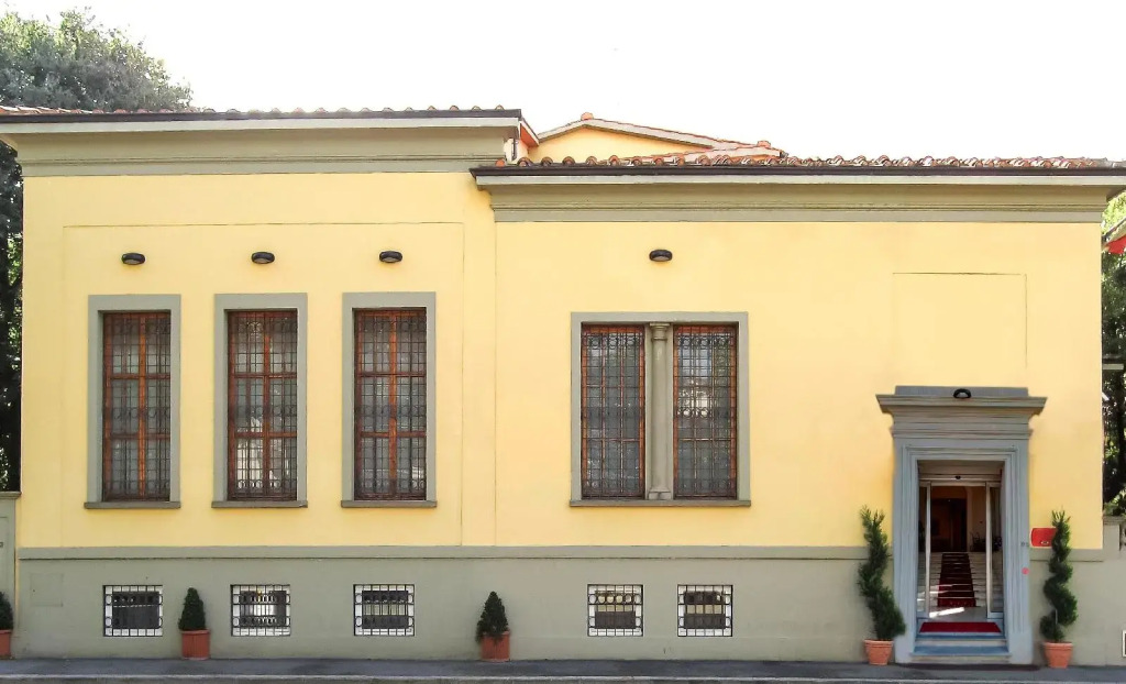 Отель La Fortezza
