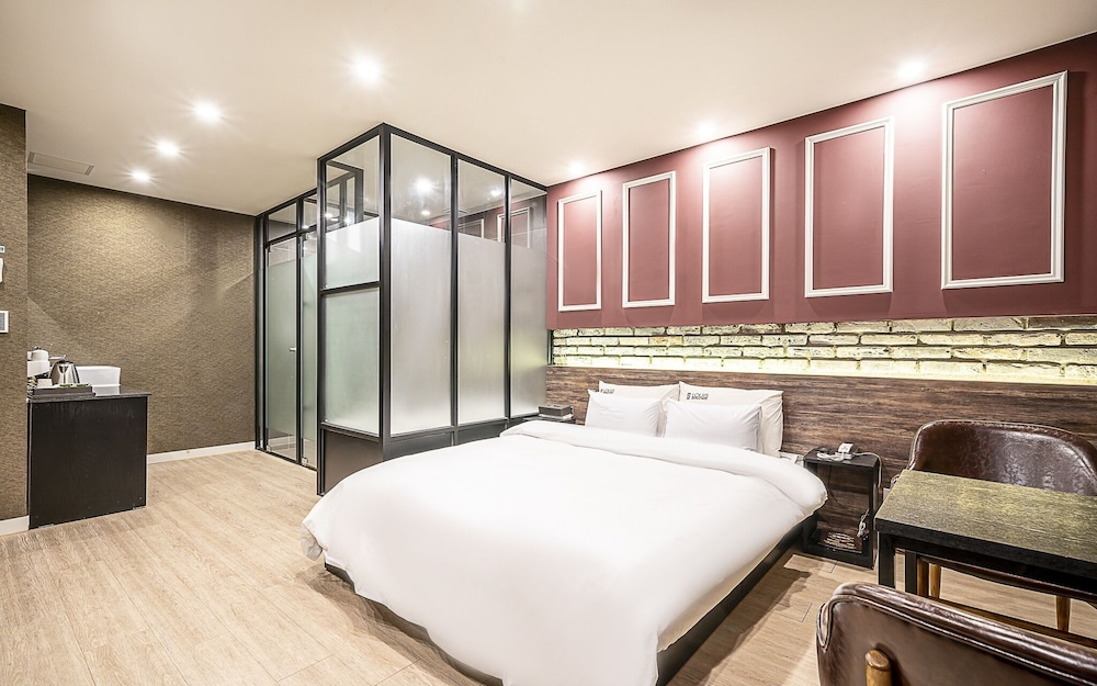 Ulsan Ilsan Louis Hotel