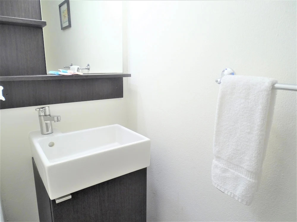 Siesta Beach House #303 2 Bedrooms 1.5 Bathroom Townhouse
