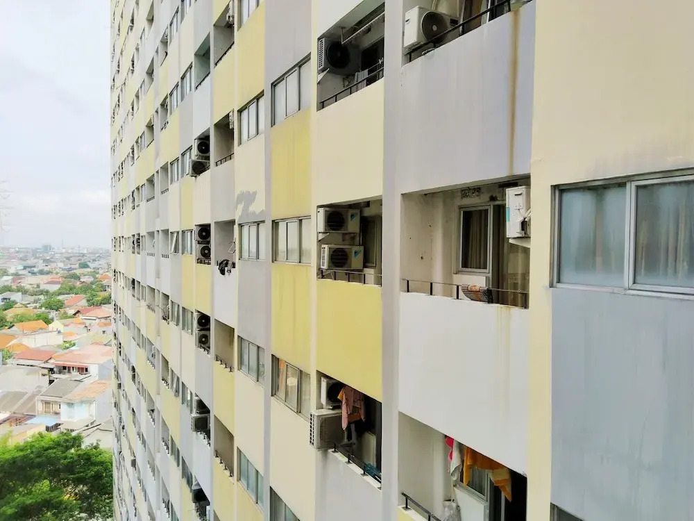 The Royale Sentra Tower Kuning Powered by Cocotel